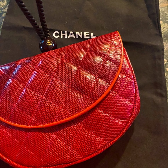 Chanel Red Caviar Clutch bag - Picture 1 of 12